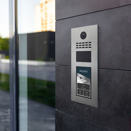 DoorBird D31TDV-V2A, Surface & Flush Mount possible, IP Video Door Station Stainless Steel, 7" Touch Display, For multi-tenant residences and buildings with up to 1000 units